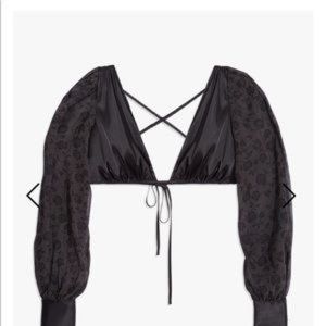 We Wore what- PUFF SLEEVE TIE BACK TOP